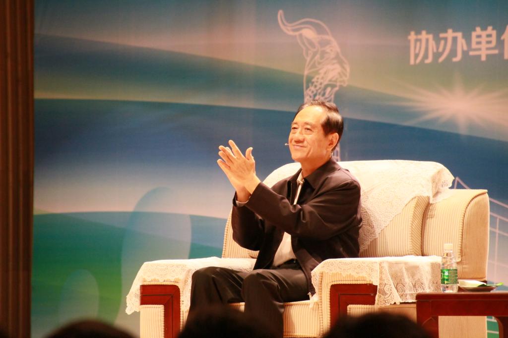 韩启德主席晓之以理