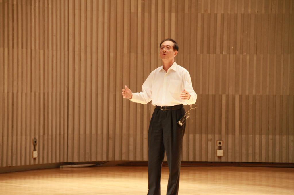 韩启德主席动之以情